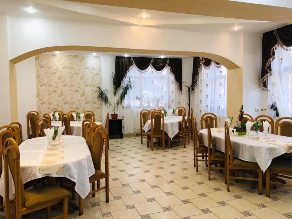 Pensiunea Valurile Bistritei Vatra Dornei Ngoại thất bức ảnh